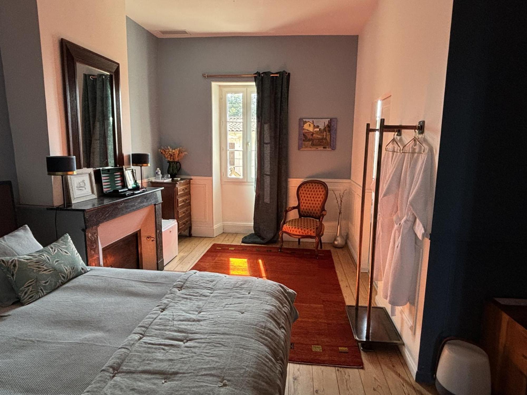 Maison Jeroboam Saint-Estèphe Cameră foto
